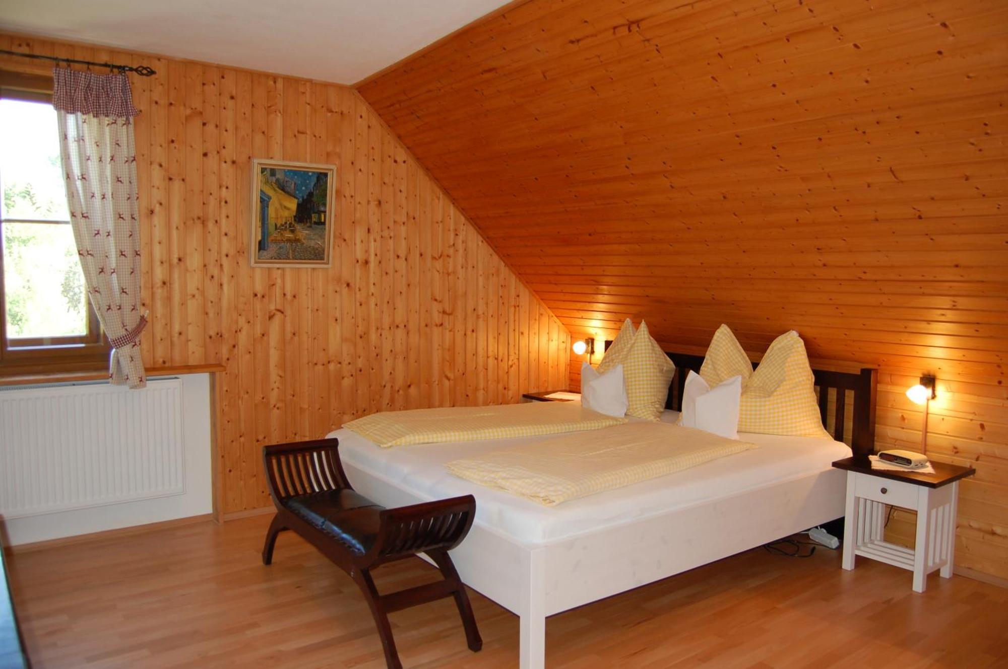 Gasthof Martinihof Latschach ober dem Faakersee Esterno foto
