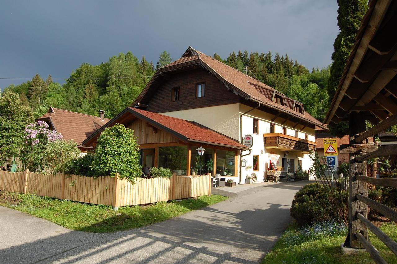Gasthof Martinihof Latschach ober dem Faakersee Esterno foto