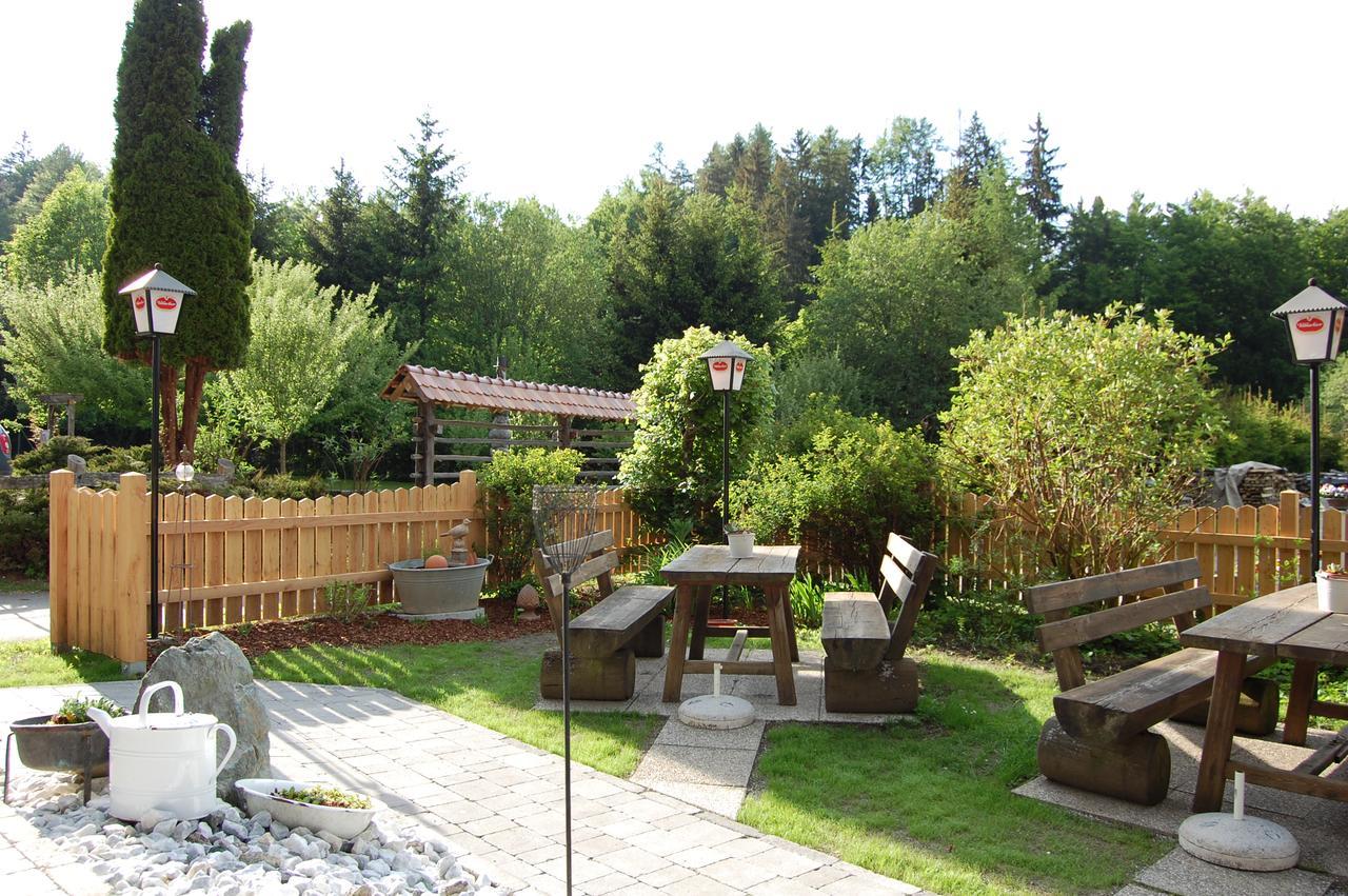 Gasthof Martinihof Latschach ober dem Faakersee Esterno foto