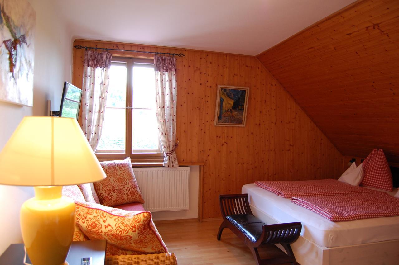 Gasthof Martinihof Latschach ober dem Faakersee Esterno foto